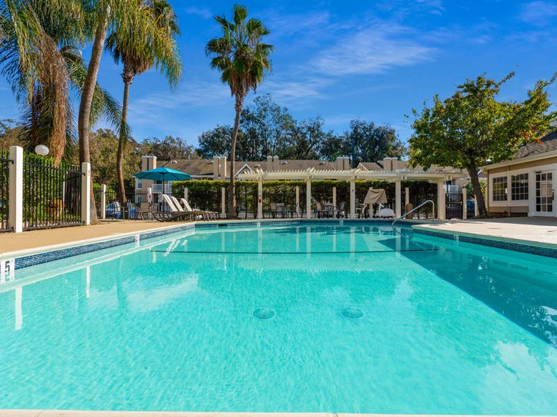 Chase Suite Hotel Newark Fremont outdoor pool with lounge chairs