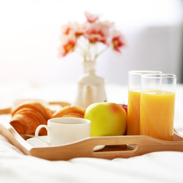 Complimentary hot breakfast